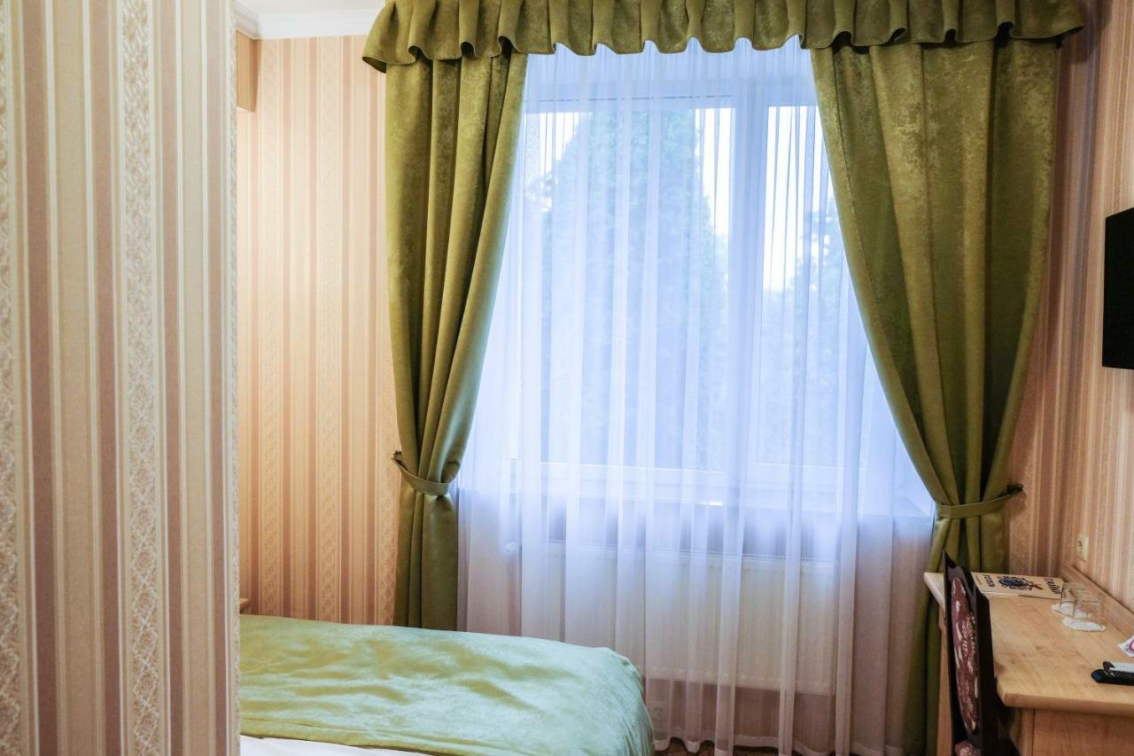 Hotel Оздоровчий Комплекс Гайки Заїзд Провулок Сухий Яр 12 Zhytómyr Exterior foto
